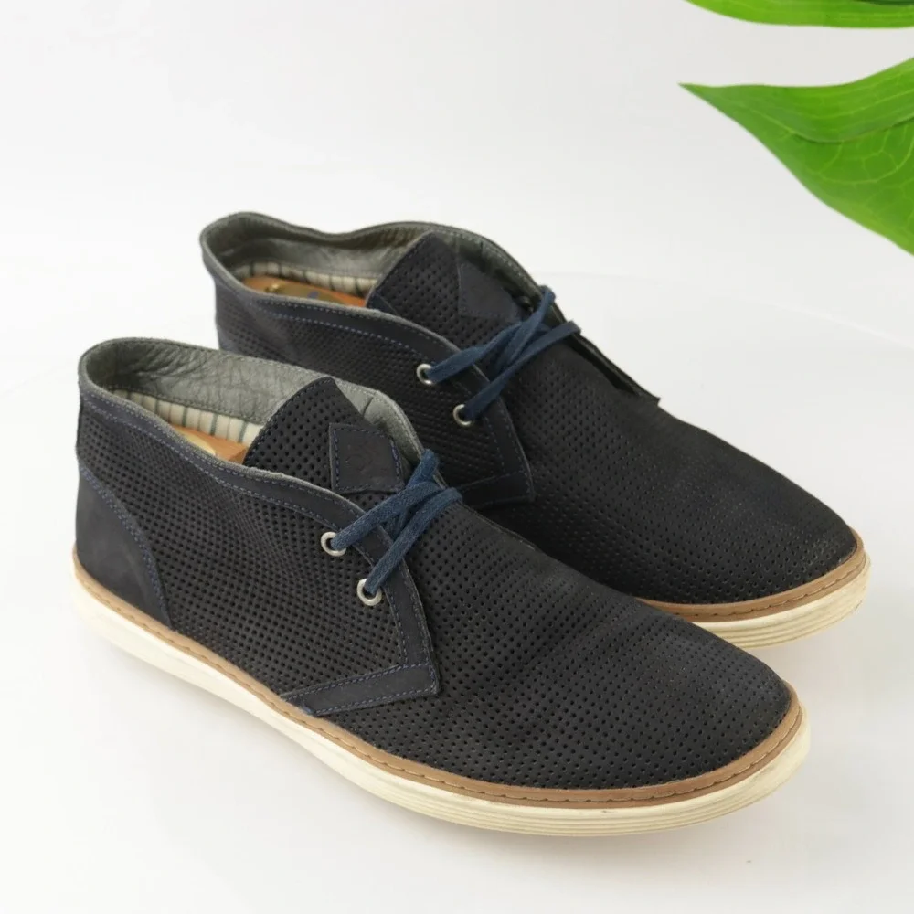 Donald Pliner Mens Timm Chukka Sneakers Size 10.5 Blue Suede Perf Shoes Lace Up